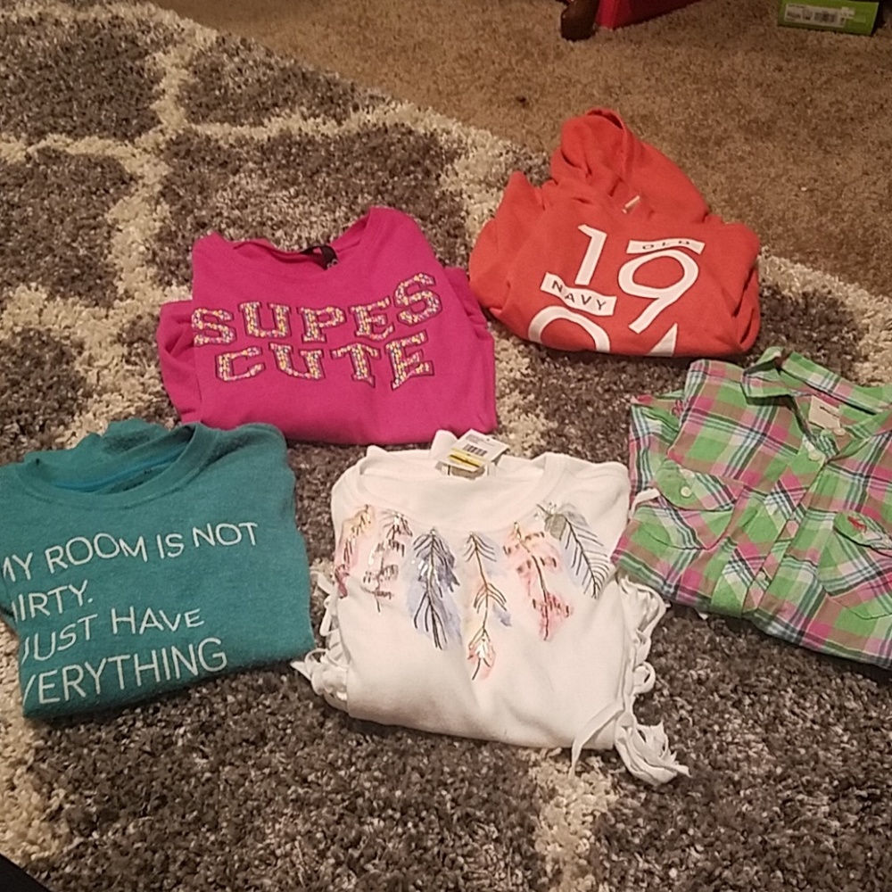 $20 4 entire Bundle. variety brand tops